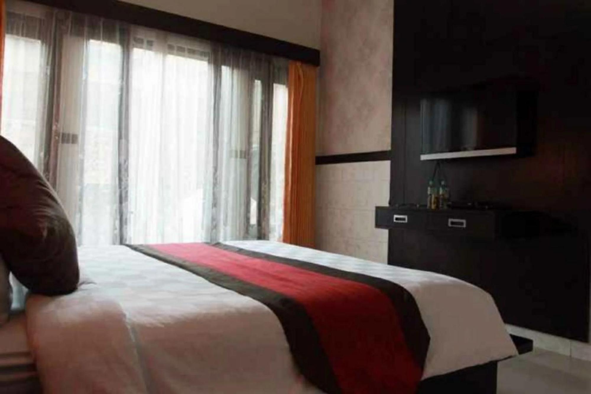 Antara Sunset Road Hotel Legian Eksteriør billede